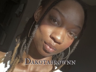 Dakotabrownn