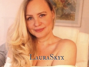 LauraSkyx